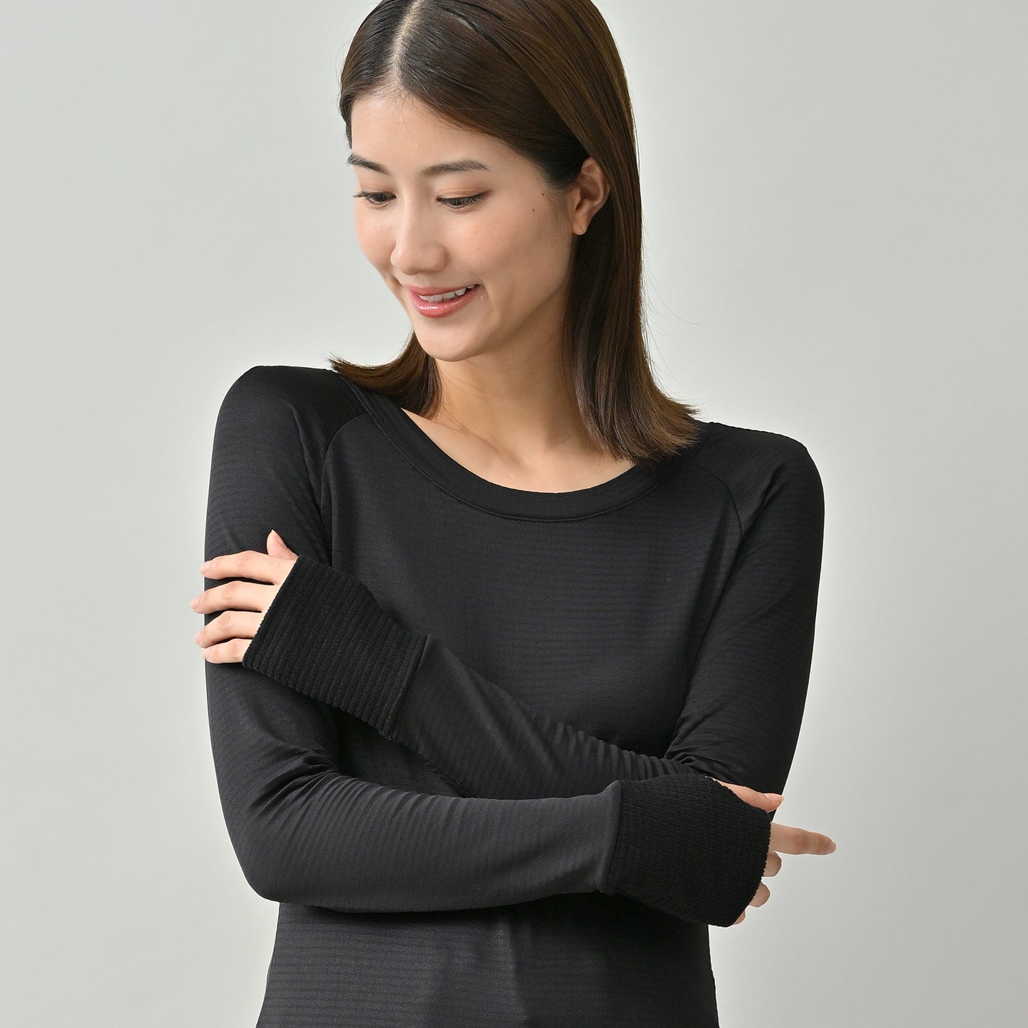 【Ladies】瞬暖GRID-TEC+ Ladies Crew-neck Thumbhole