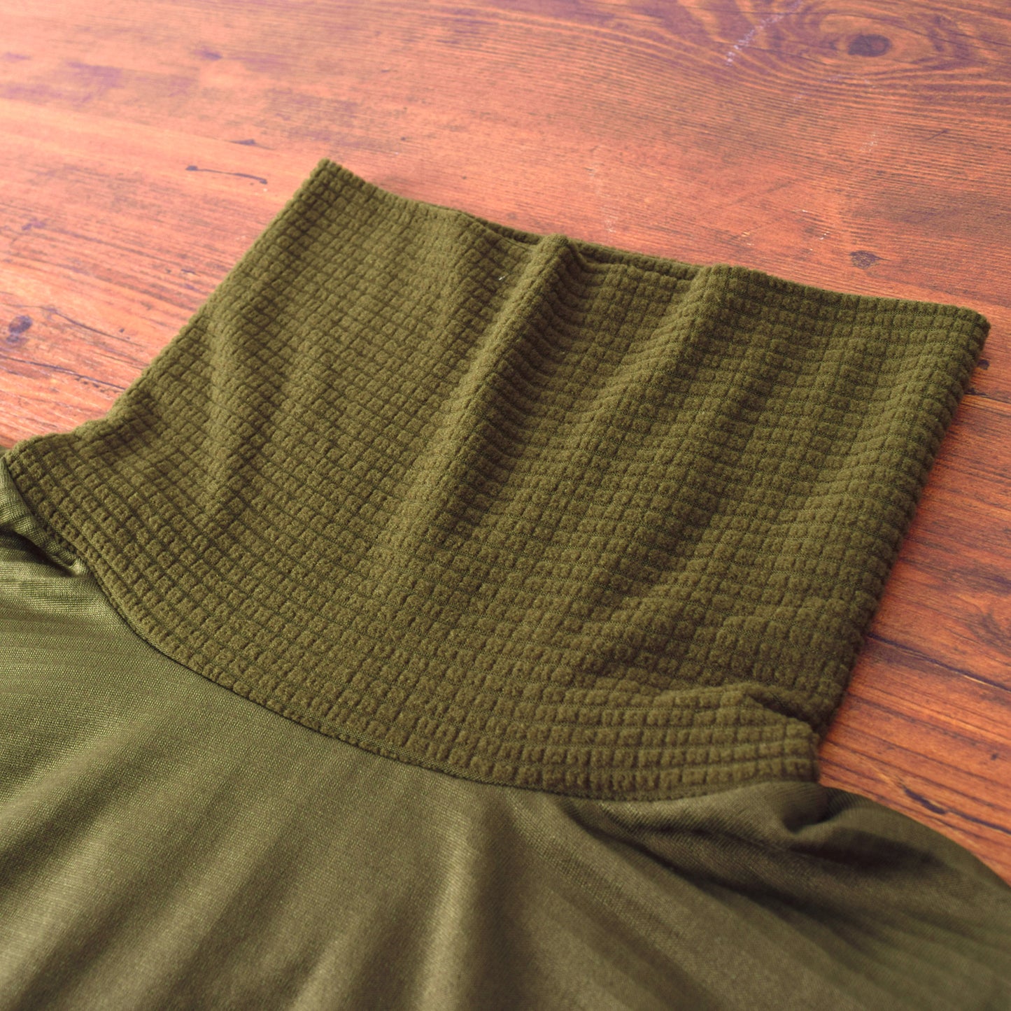 【Mens】瞬暖 GRID-TEC+ Turtleneck Thumbhole