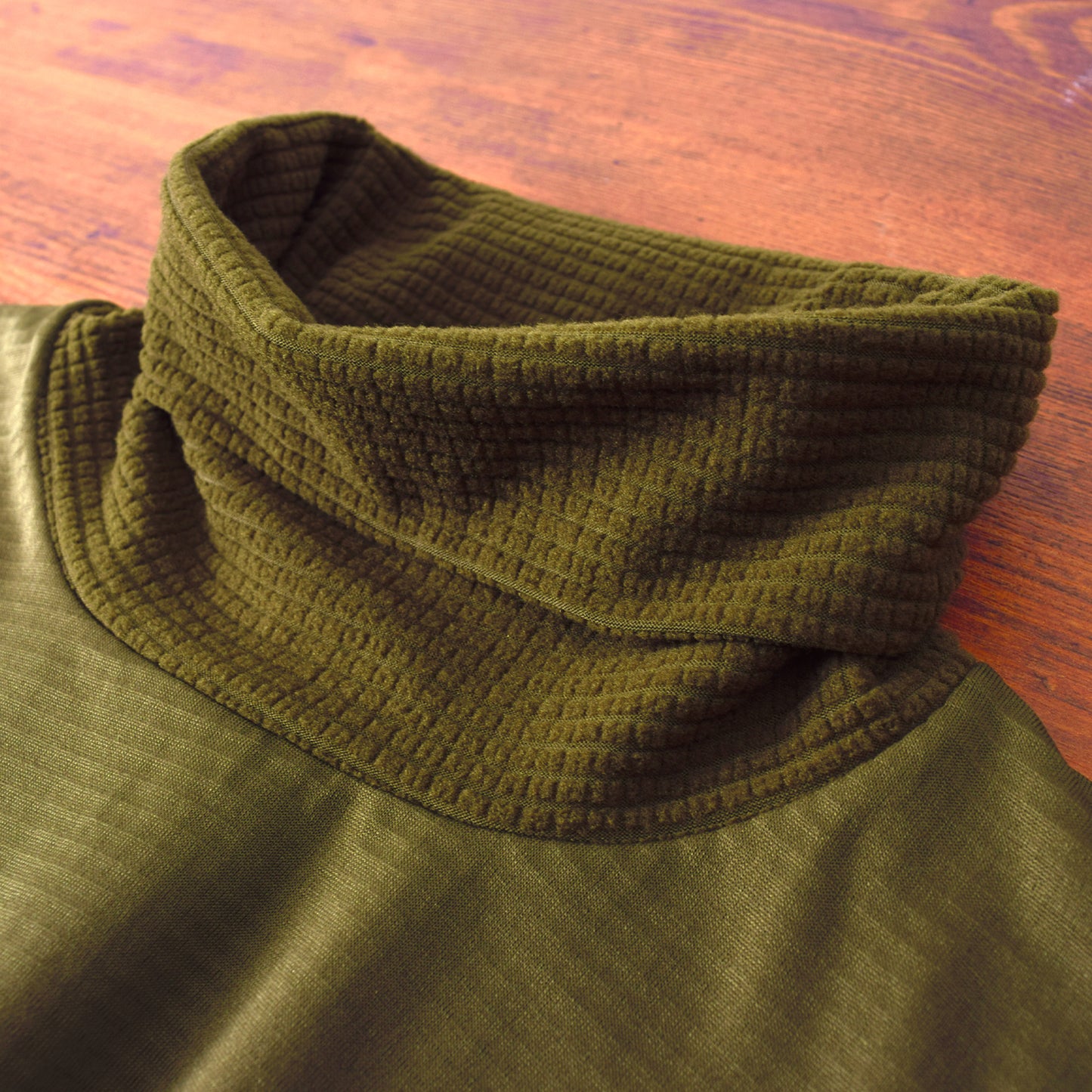 【Mens】瞬暖 GRID-TEC+ Turtleneck Thumbhole