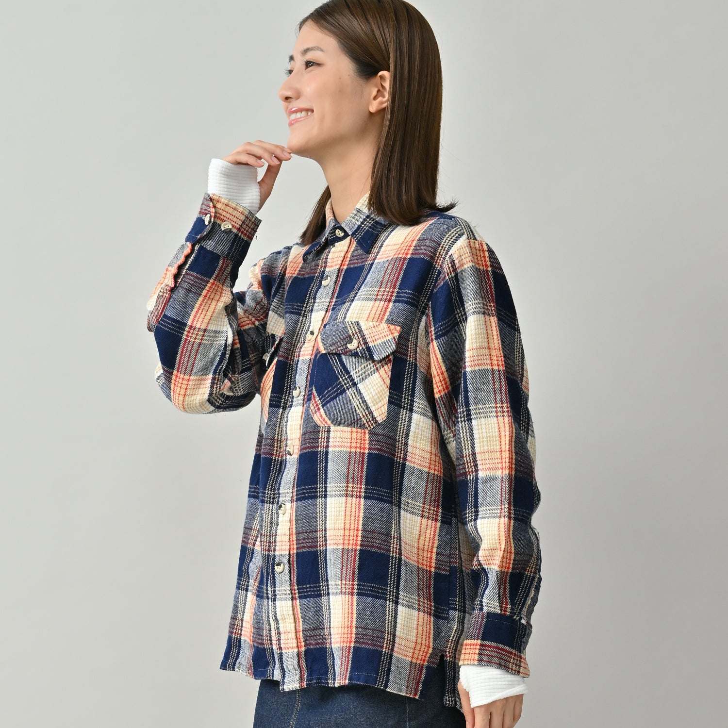 暖流 Women】瞬暖GRID-TEC+ Ladies Crew-neck Thumbhole – B.V.D.