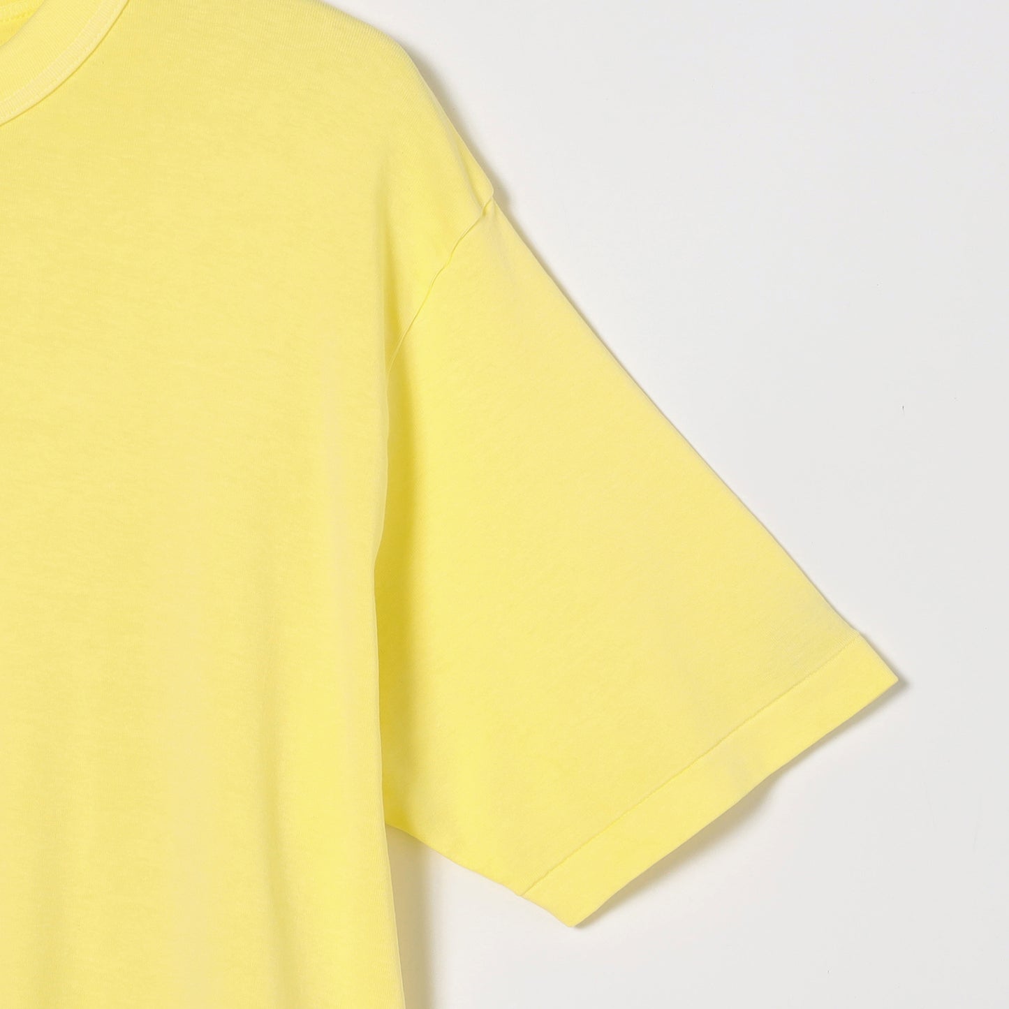 GOLD RELAX FIT PIGMENT DIE T-SHIRTS