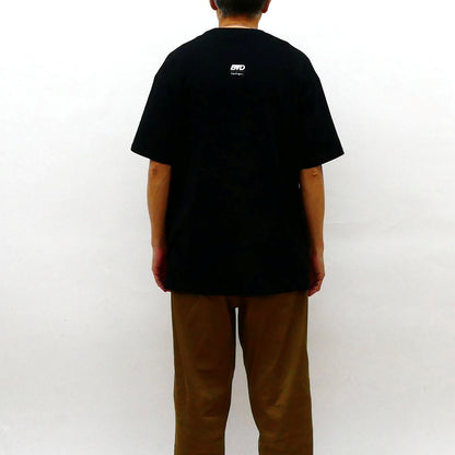 B.V.D.×KEN KAGAMI(BRIEFS LOGO)TEE